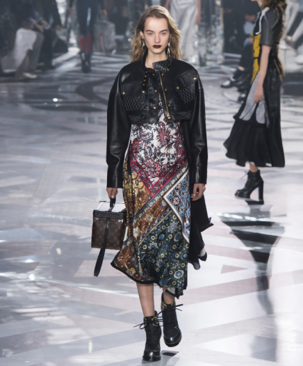 Robe Silk FW2016 par Nicolas Ghesquière