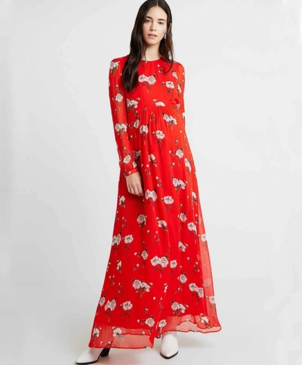Robe Rouge à Fleurs