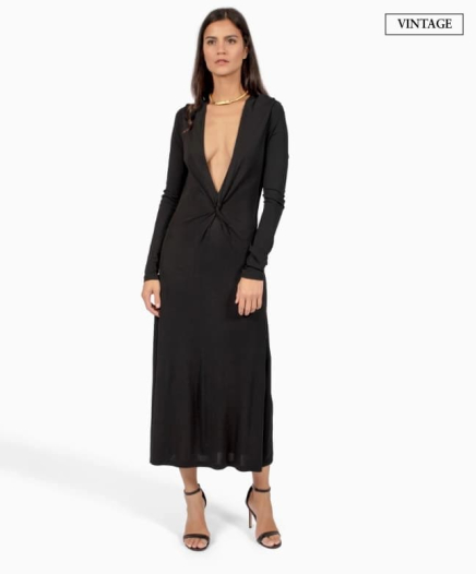 Robe Black Sleeve Crepe