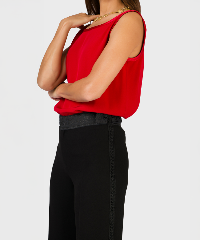 Location et Achat Top Yves Saint Laurent, modèle Red Essentiel 2