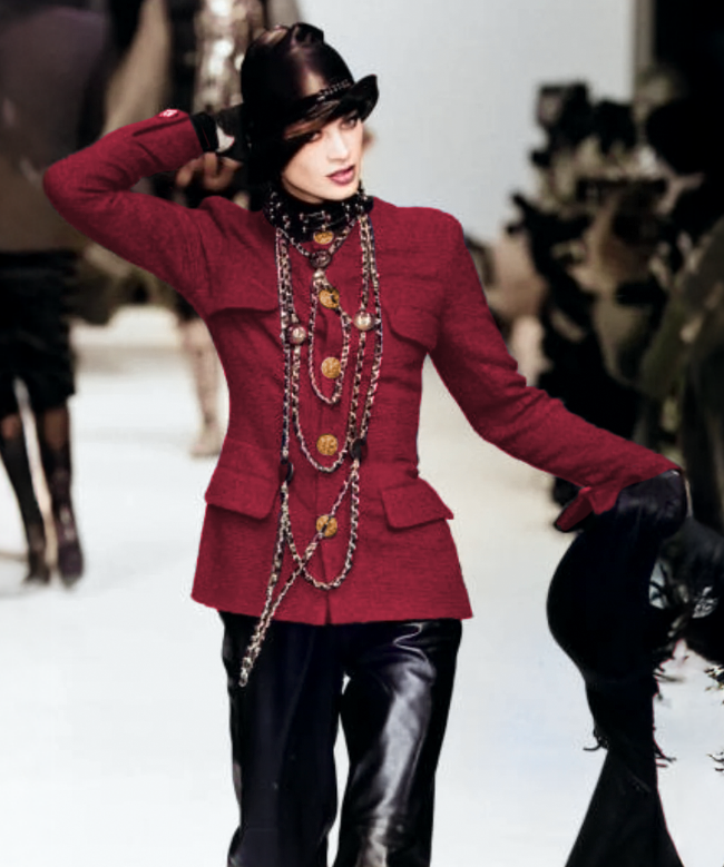 Achat Veste Chanel, modèle Tweed Burgundy And Gold FW1992 1