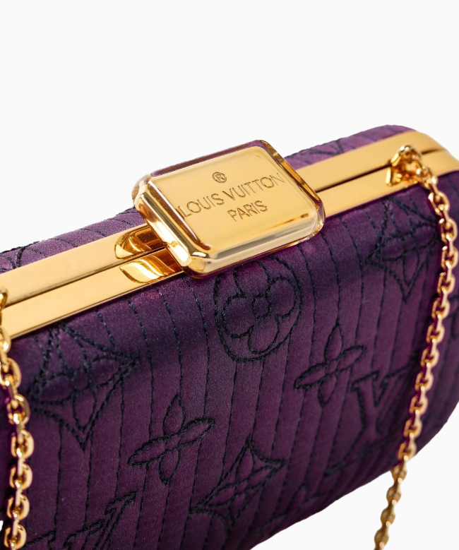 Location Sac Louis Vuitton, modèle Minaudière Plum Monogram 4