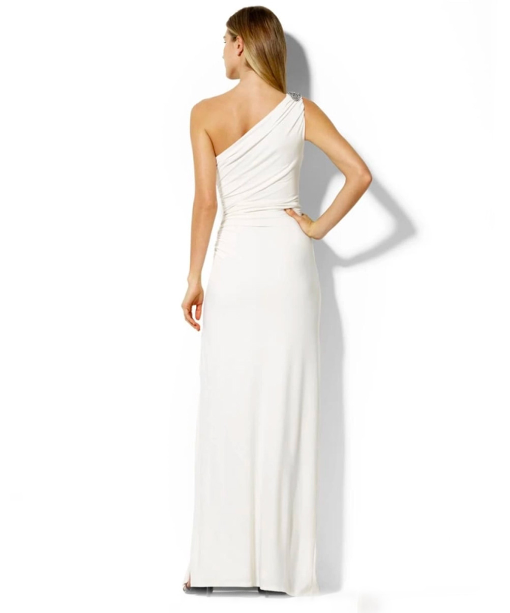 Location Robe de soirée blanche RALPH LAUREN. 2