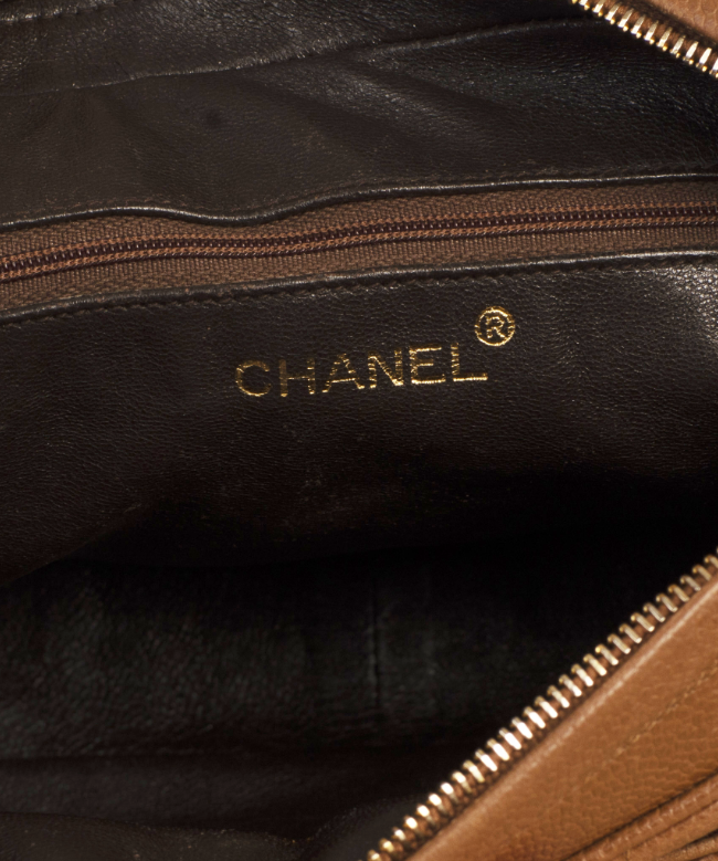 Achat Sac Chanel, modèle Camera Vintage Cuir 80's 5