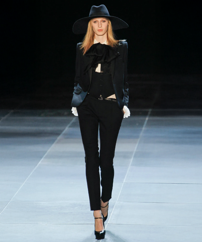 Location et Achat Veste Saint Laurent, modèle Smoking Bleu Nuit SS2013 par Hedi Slimane 1