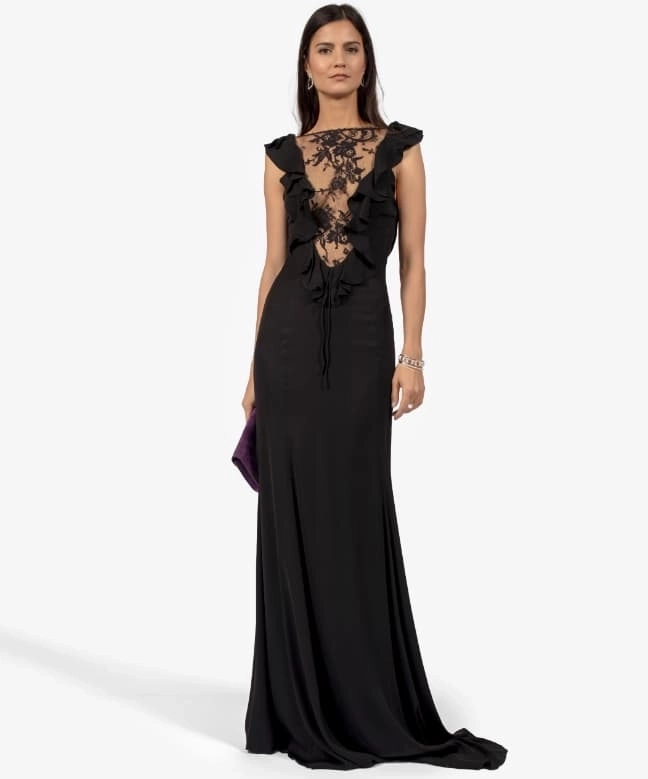 Location Robe de soirée Valentino, modèle Black Lace 5