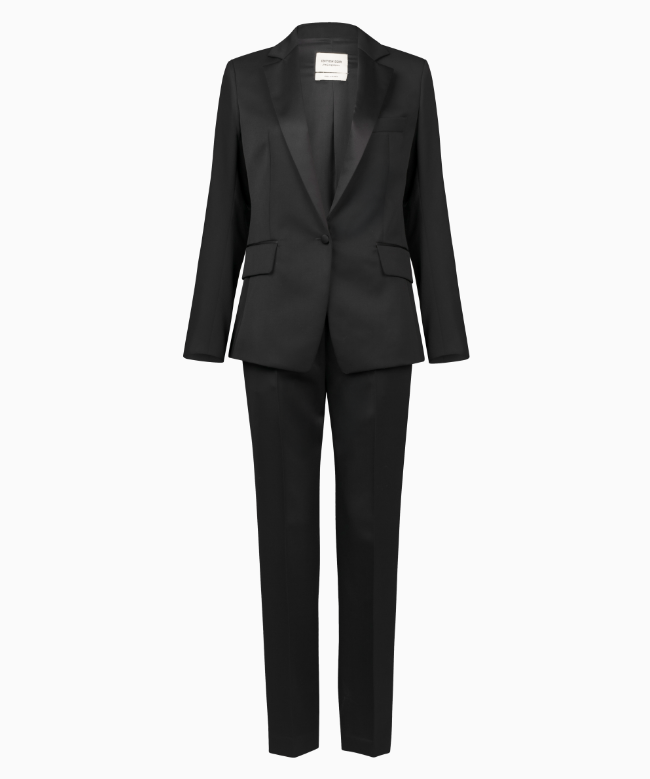 Location et Achat  Ensemble Yves Saint Laurent, modèle Épure Architecturée 2010 par Stefano Pilati 1