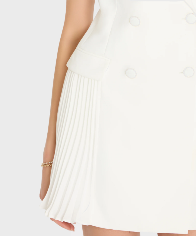 Location Robe Milly, modèle Cora White Blazer 4