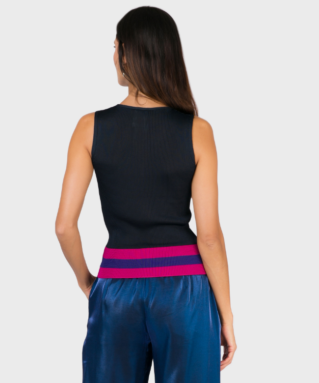 Location et Achat top Chanel, modèle Flash SS2001 par Karl Lagerfeld 3