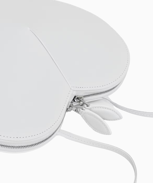 Location et Achat Sac Alaïa, modèle Le Coeur 2025 5