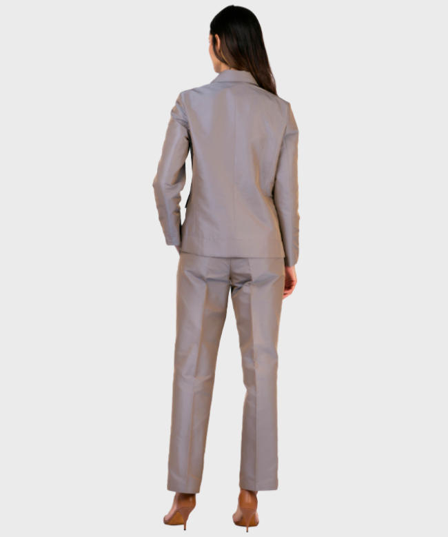 Location et achat tailleur Jil Sander, modèle Minimalisme Contemporain 5