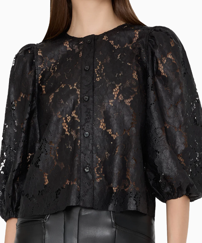 Location Top Milly, modèle Nannie Lace 4