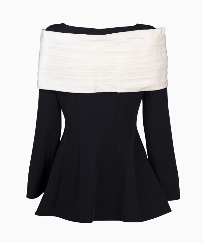 Location Veste Nina Ricci, modèle Plissée De Lune 4