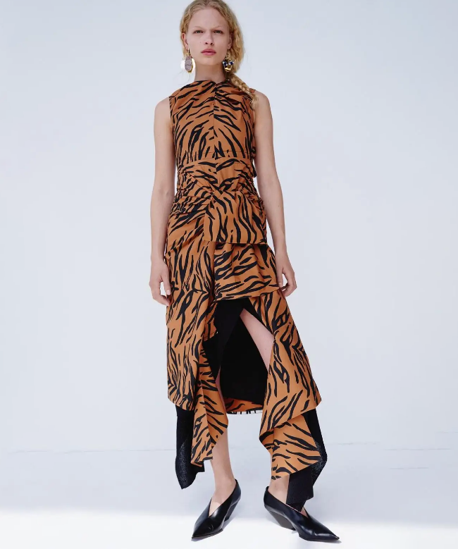 Location Robe de soirée Celine, modèle Instinct Noir Resort 2016 1