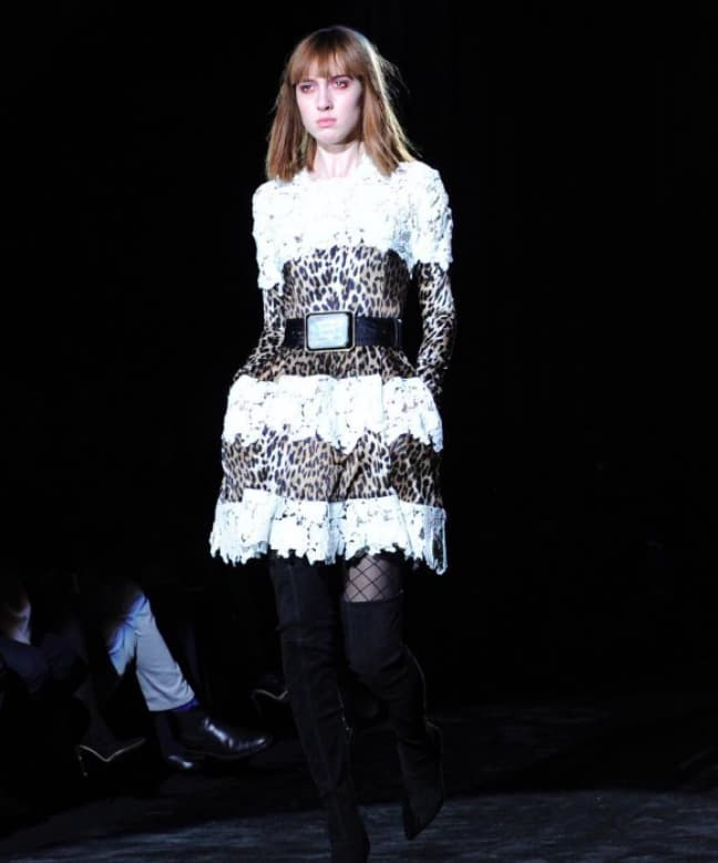 Location Robe de soirée Ungaro, modèle Panthère 2