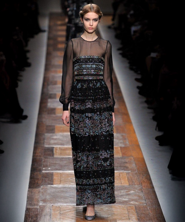 Location Robe de soirée Valentino, modèle Noir Céleste FW 2012 1