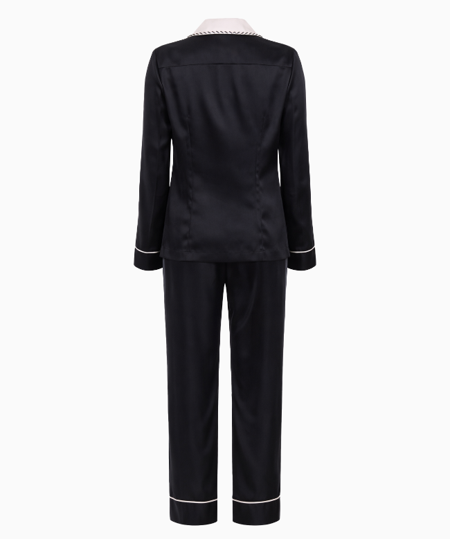 Location et Achat Ensemble Prada, modèle Satin Noir et Blanc Circa 2016 2