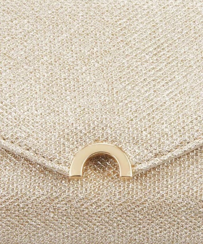 Location Pochette Cosmoparis 3