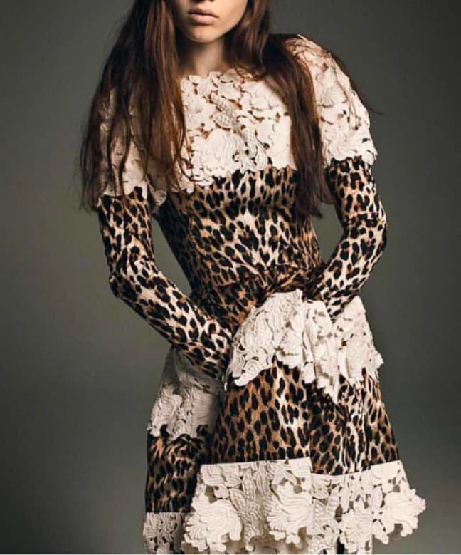 Location Robe de soirée Ungaro, modèle Panthère 4