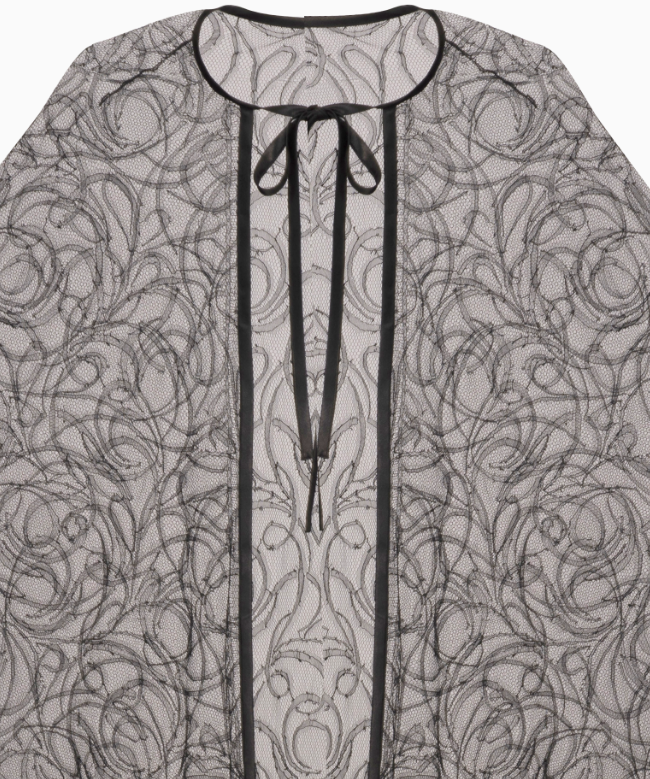 Location Cape My Couture Corner, modèle Cape Dentelle 2