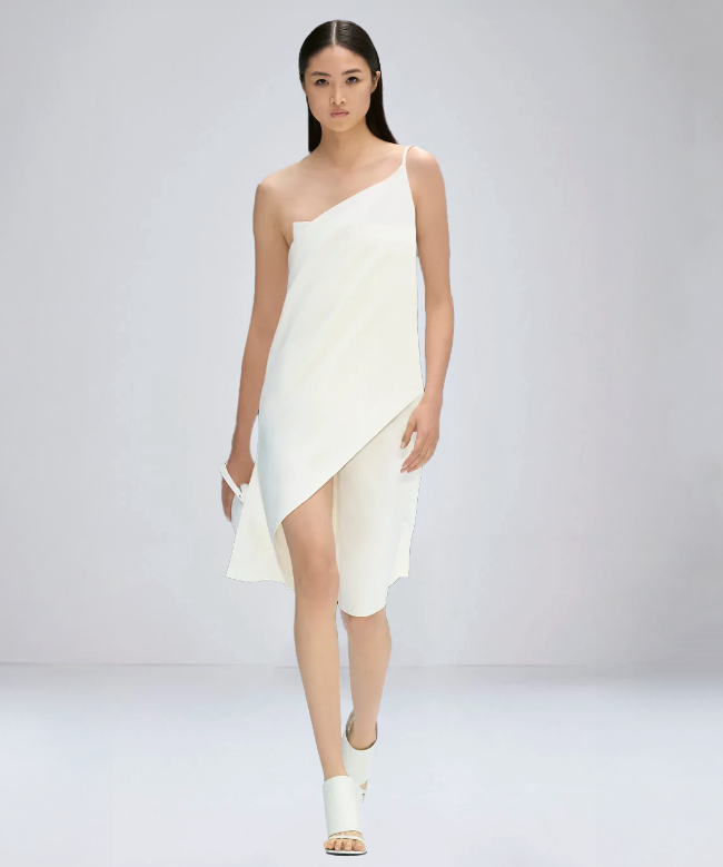 Location Robe de soirée Courrèges, modèle Infinity Crêpe Natural 1