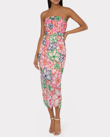 Robe Cascading Floral Embroidered