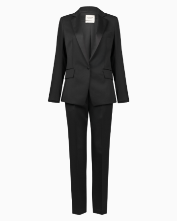 Ensemble Épure Architecturée 2010 Par Stefano Pilati