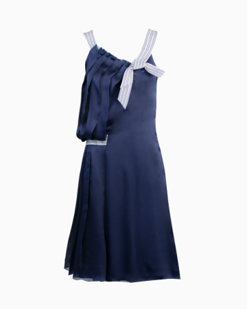 Robe Bleu Sculpture SS 2006 By Lars Nilsson