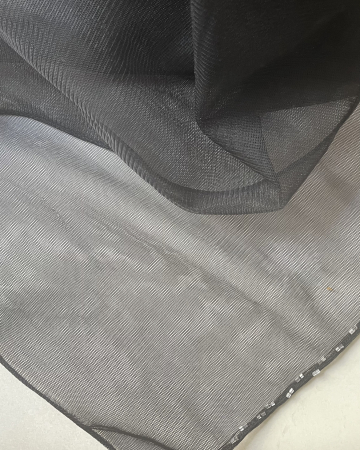 Étole Noire Perles Blanches