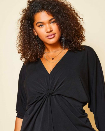 Robe Yona Noire