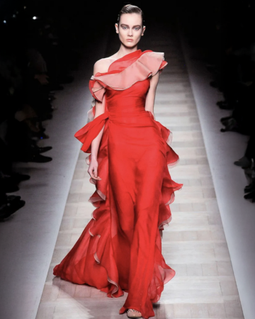 Robe One Shoulder Fall2010