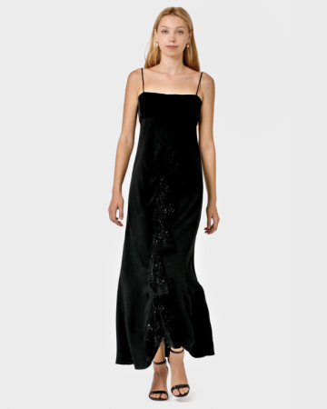 Robe Ruffle Embellished Black